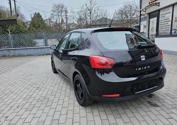Seat Ibiza cena 17300 przebieg: 175000, rok produkcji 2008 z Wałbrzych małe 46